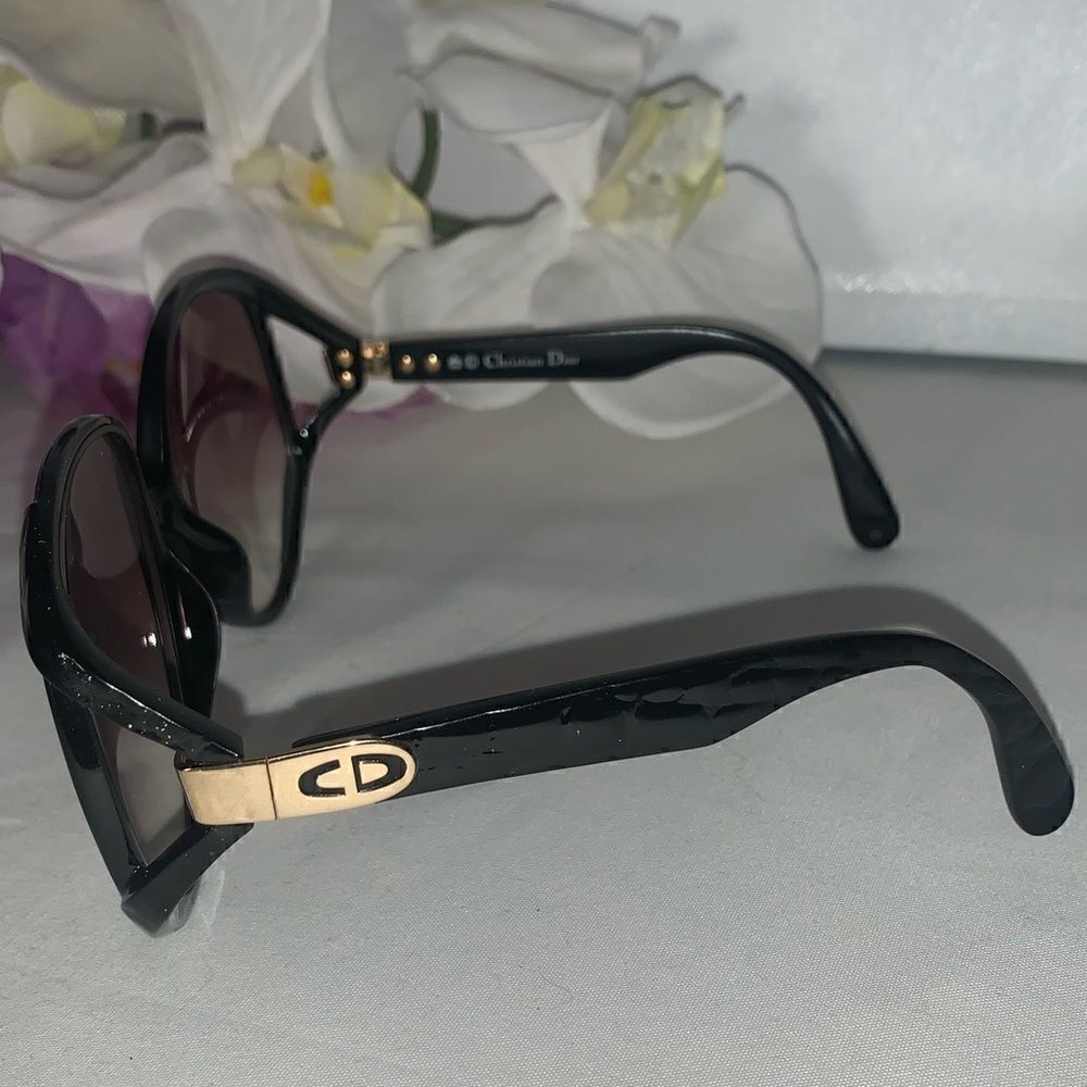 Dior Sunglasses   - Picture 5 of 6